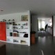 CASA-FINA_interior-sala-estar-comedor-cocina