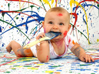 niño-pared-pintada